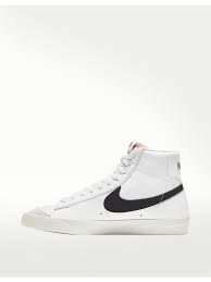 Tenis Nike blazer